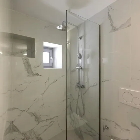 M&m Parikia's Old Town Holiday home *