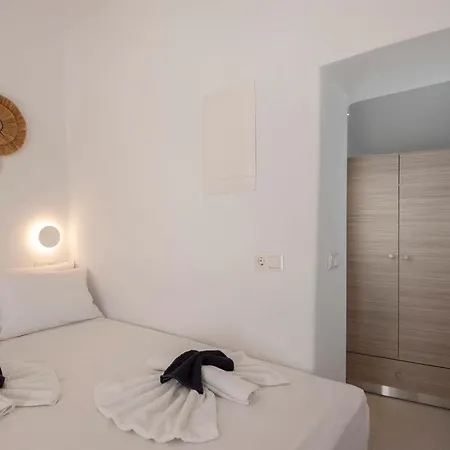 M&m Parikia's Old Town *