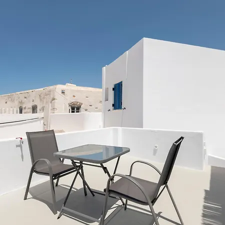 Holiday home M&m Parikia's Old Town