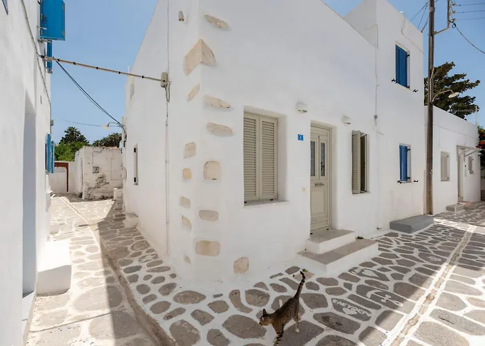 בית נופש M&m Parikia's Old Town