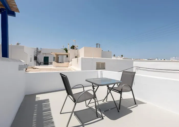 M&m Parikia's Old Town